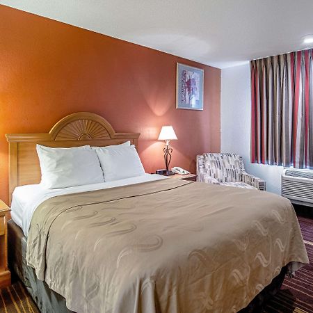Quality Inn Aberdeen Eksteriør billede