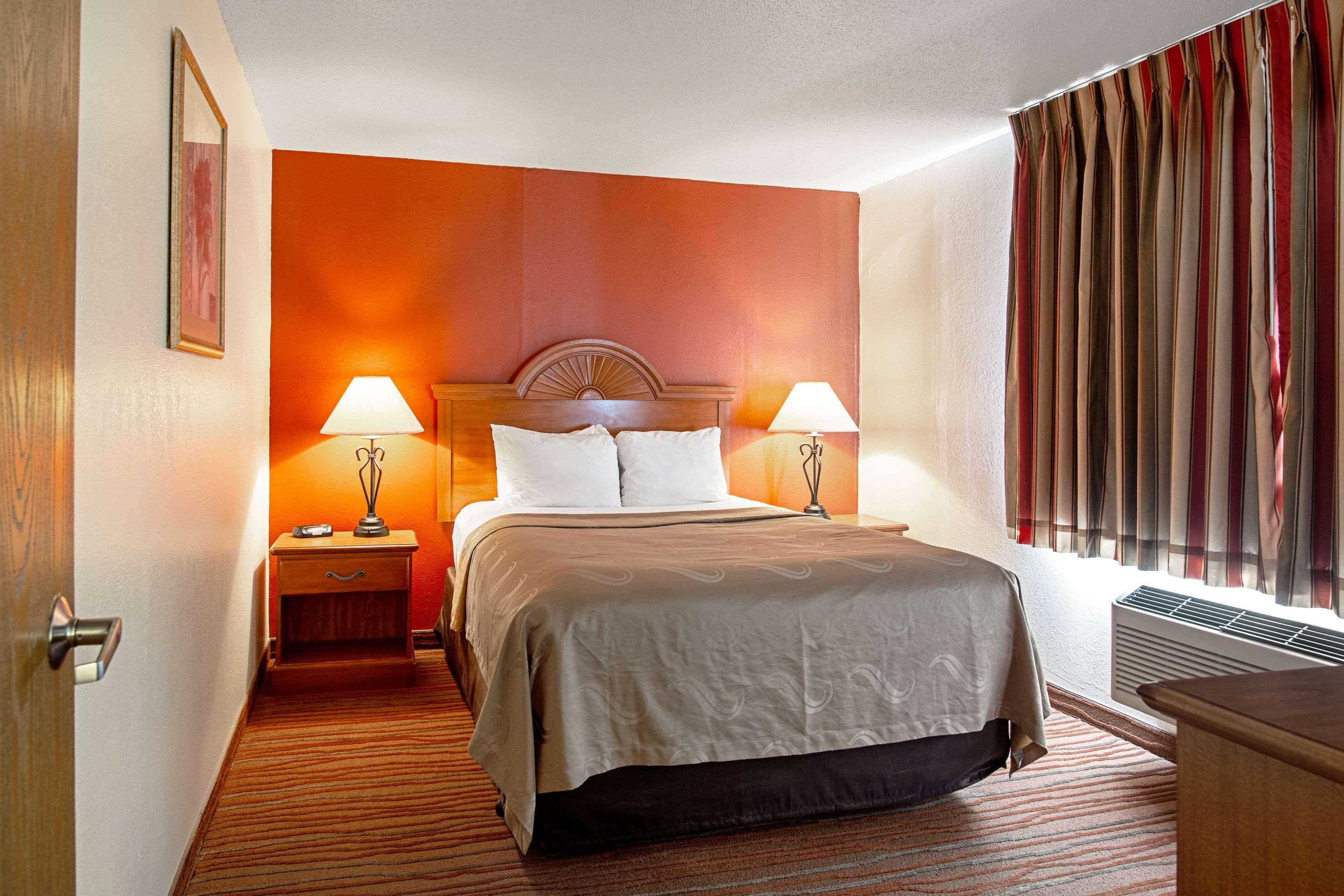 Quality Inn Aberdeen Eksteriør billede