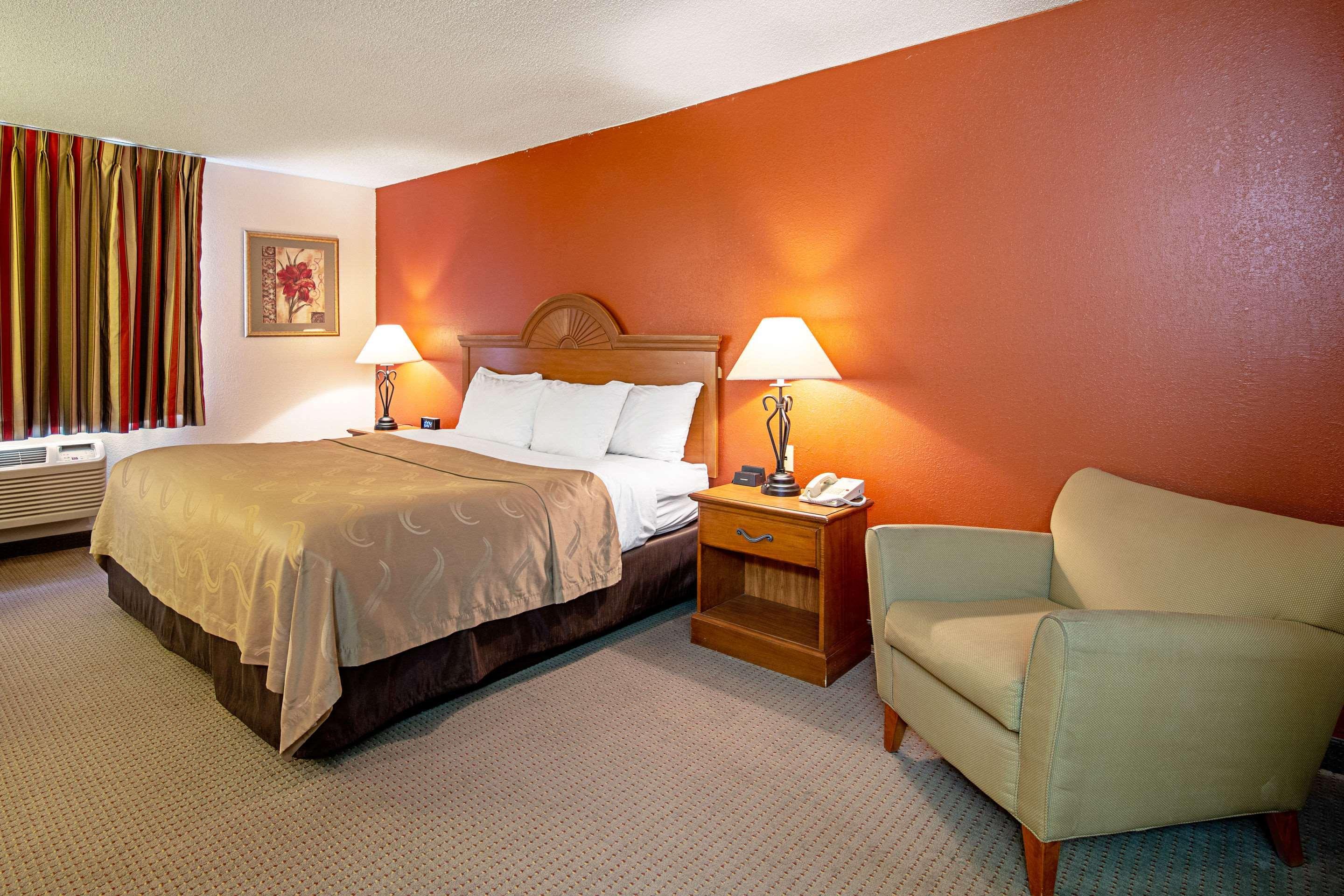 Quality Inn Aberdeen Eksteriør billede