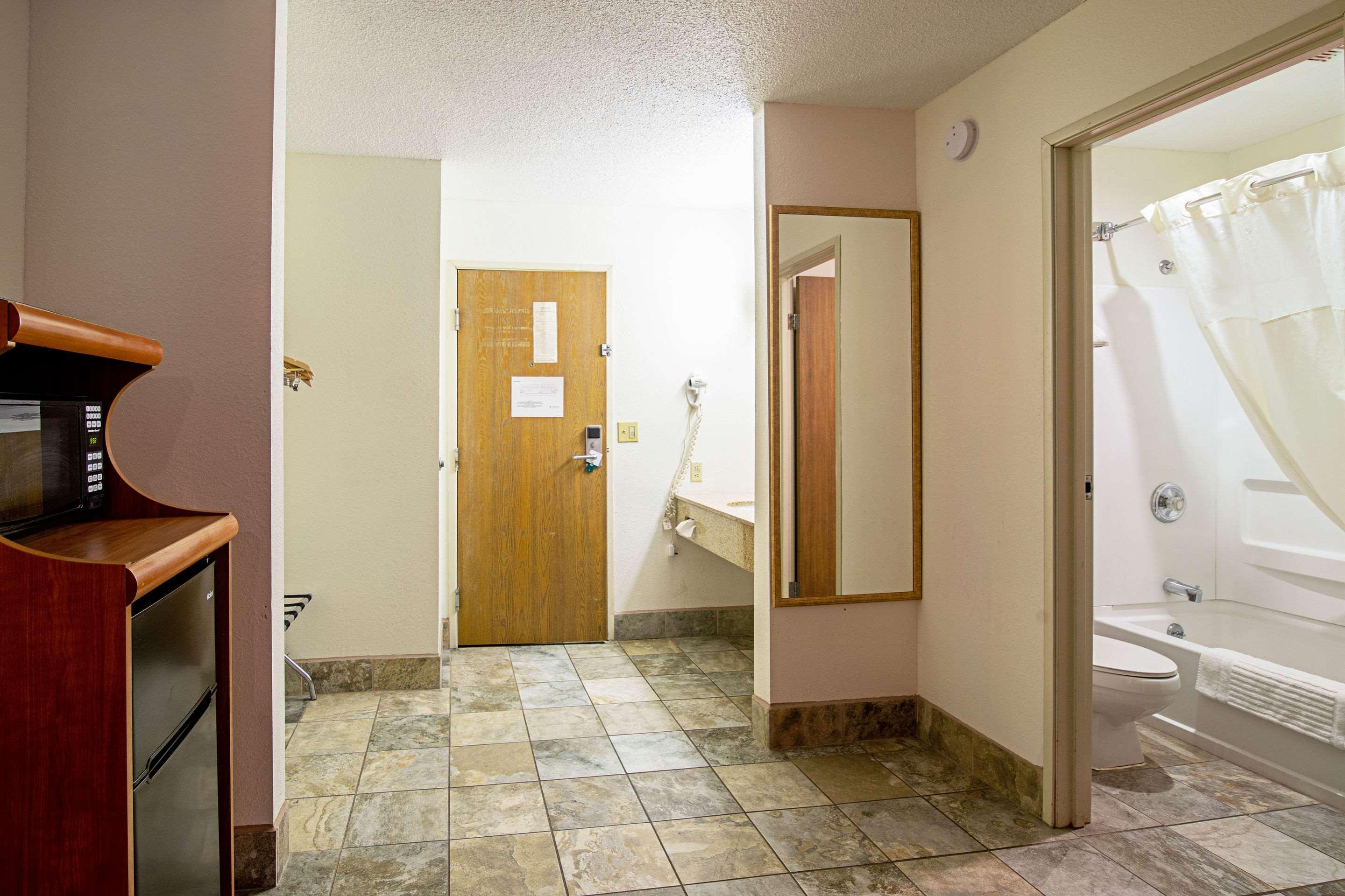 Quality Inn Aberdeen Eksteriør billede